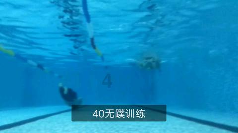 探索更多，尽在蜗牛问答平台丝绸印花衬衫搭黑色短裤，简约高级，十分显身材，你爱了吗？